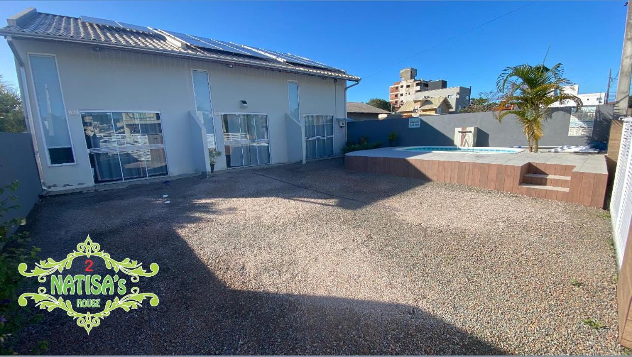 Sobrados Aconchegante Com Piscina "Natisashouse" Villa Bombinhas Exterior photo