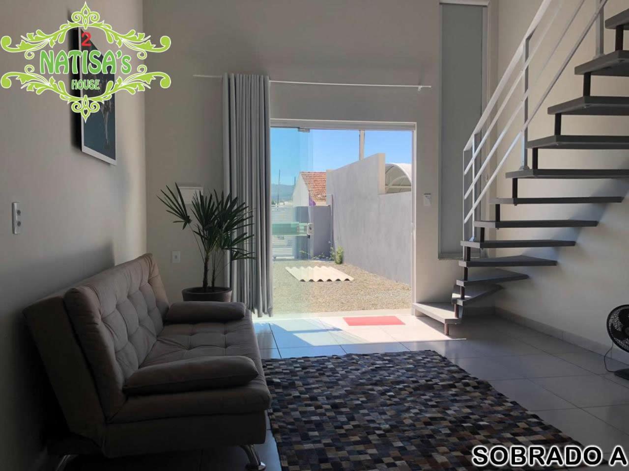 Sobrados Aconchegante Com Piscina "Natisashouse" Villa Bombinhas Exterior photo